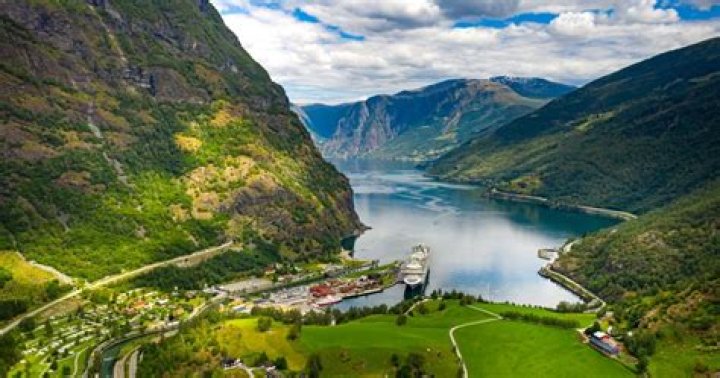 12 Beautiful Places To Visit In Norway