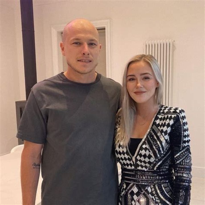 Aaron Mooy Reveals Being Together With Wife Nicola Mooy For 11 Years- Meet Nicola Mooy On Instagram