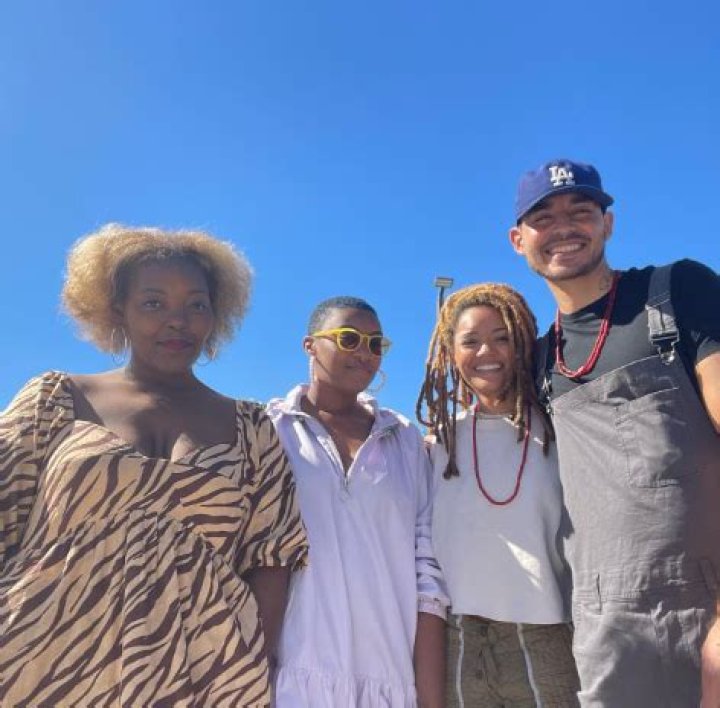 Adelfa Marr - Age, Family, Bio