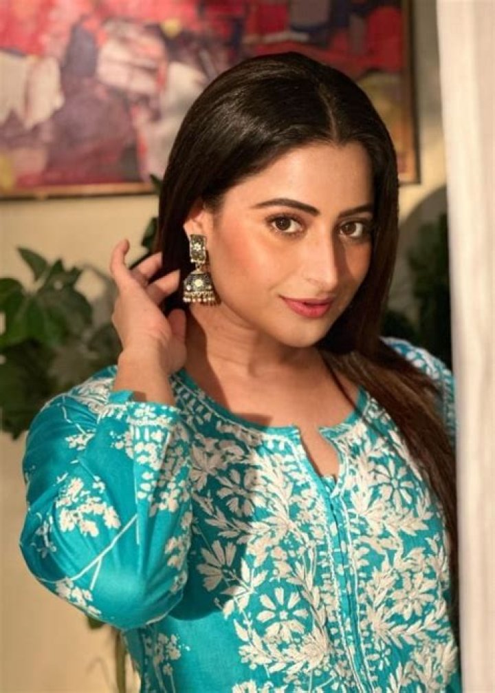 Aishwarya Sharma Height, Weight, Net Worth, Age, Birthday, Wikipedia, Who, Nationality, Biography