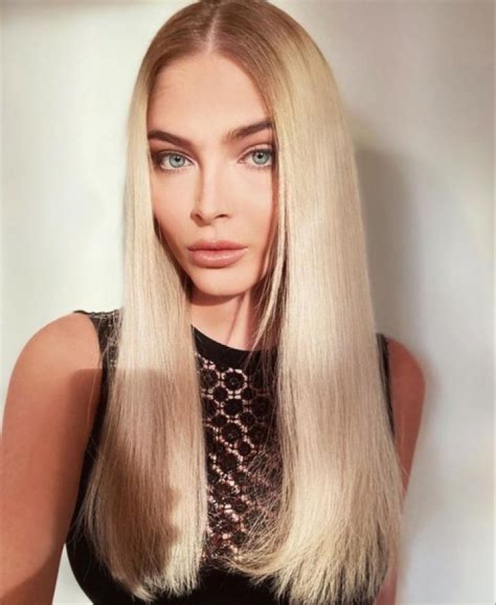 Alena Shishkova - Age, Family, Bio