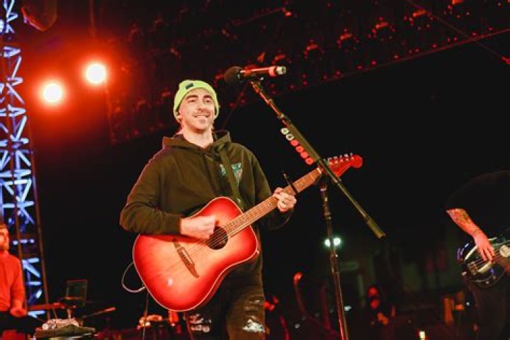 Alex Gaskarth Net Worth - Wiki, Age, Weight and Height, Relationships, Family, and More