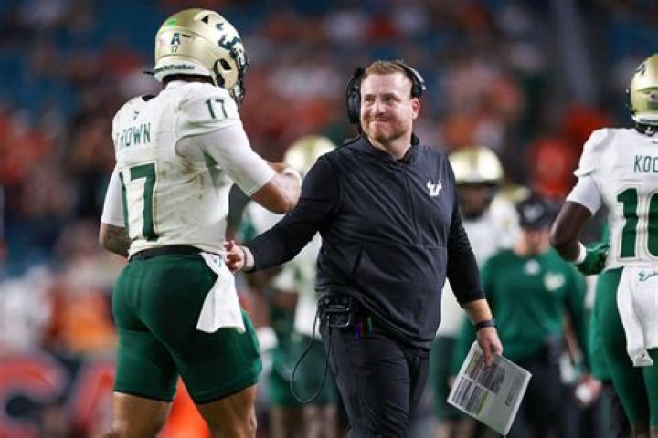 Alex Golesh Height, Weight, Net Worth, Age, Birthday, Wikipedia, Who, Instagram, Biography