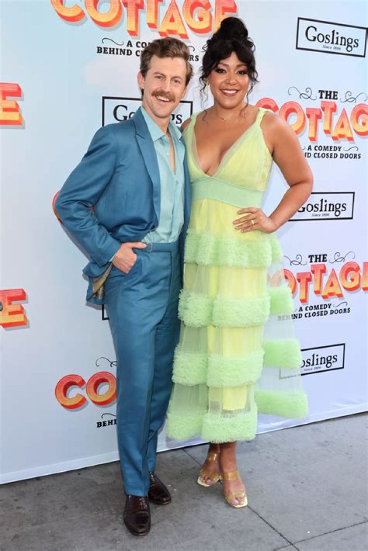 Alex Moffat Net Worth - Wiki, Age, Weight and Height, Relationships, Family, and More