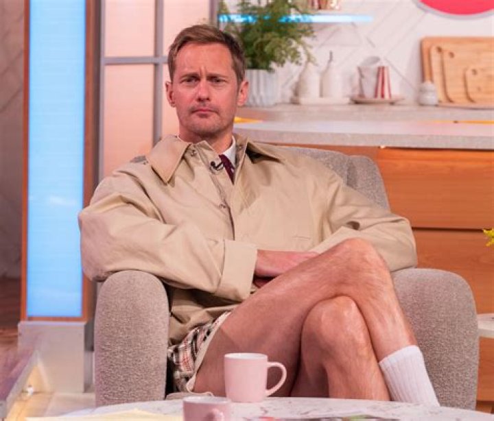 Alexander Skarsgard talks gay sex scenes, avoids talking about Kate Bosworth