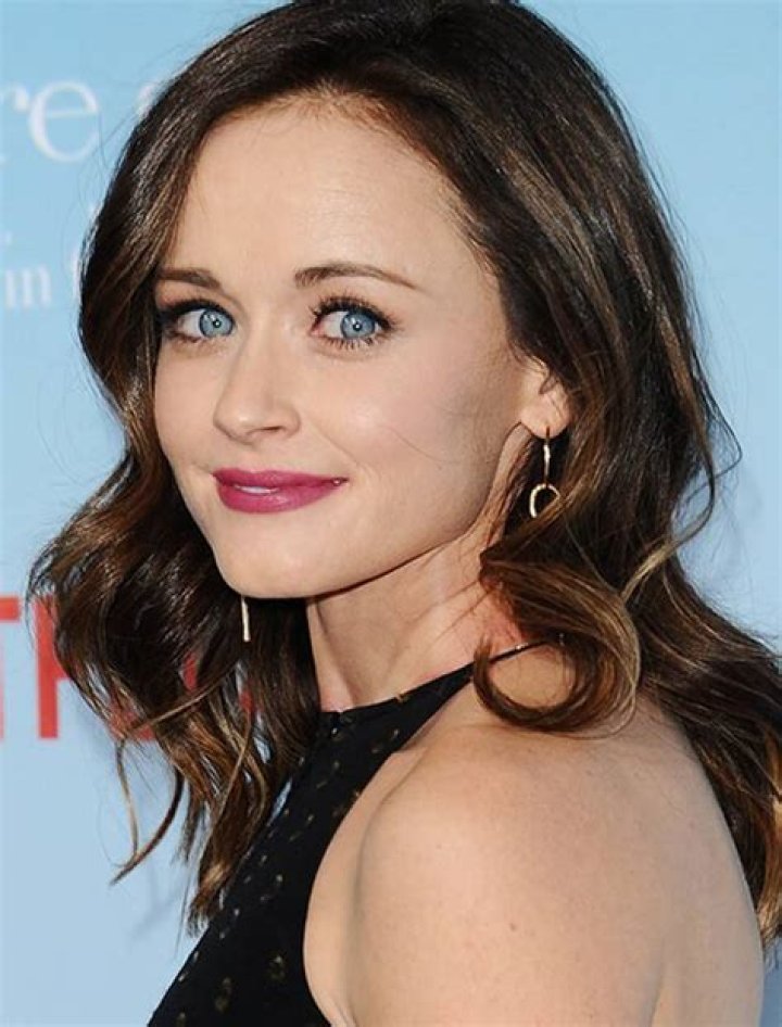 Alexis Bledel Net Worth: Career & Movies