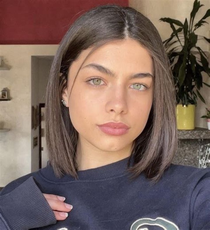 Alice Muzza - Age, Family, Bio