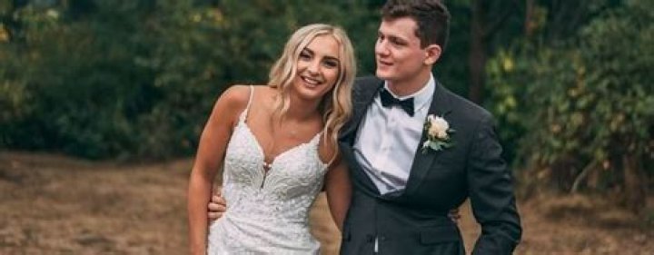 Alicia Hooper - Age, Family, Bio