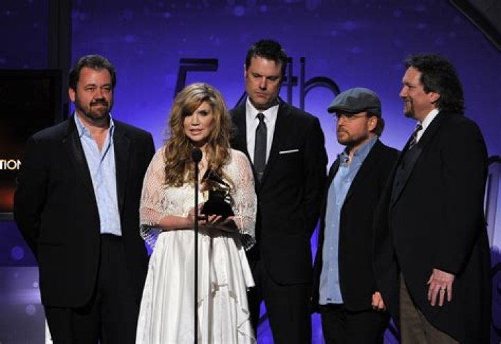 Alison Krauss Net Worth - Wiki, Age, Weight and Height, Relationships, Family, and More