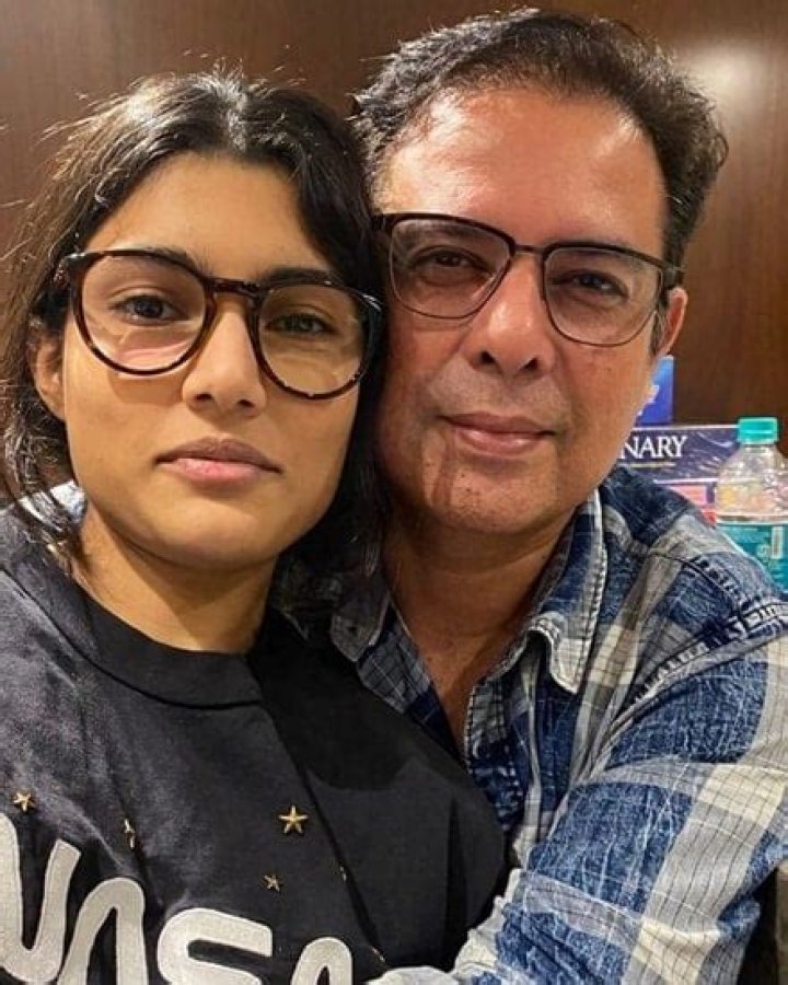 Alizeh Agnihotri Wiki, Age, Boyfriend, Husband, Family, Biography & More