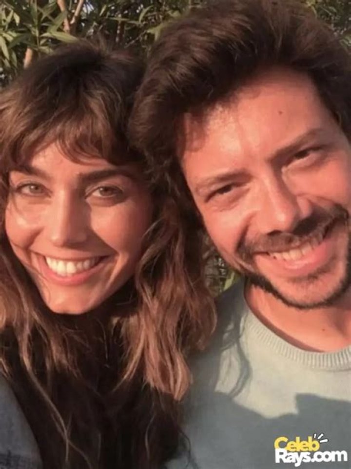 Álvaro Morte - Age, Family, Bio