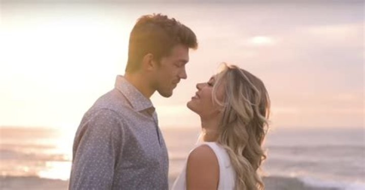 Amanda Bynes is Engaged! | Celebuzz