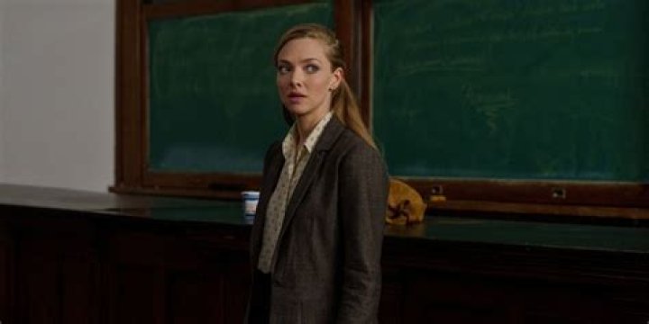 Amanda Seyfried talks panic attacks, famous douches & the Trousersnake