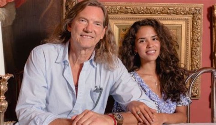 
Amber Bernstein Height, Weight, Net Worth, Age, Birthday, Wikipedia, Who, Nationality, Biography 