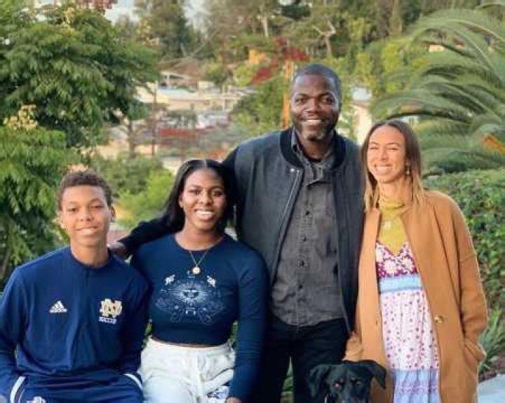 Ameican Yoga Instructor, Coco Fausone is Married to husband Reno Wilson and shares two kids.