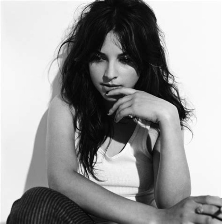 Amelia Warner - Age, Family, Bio