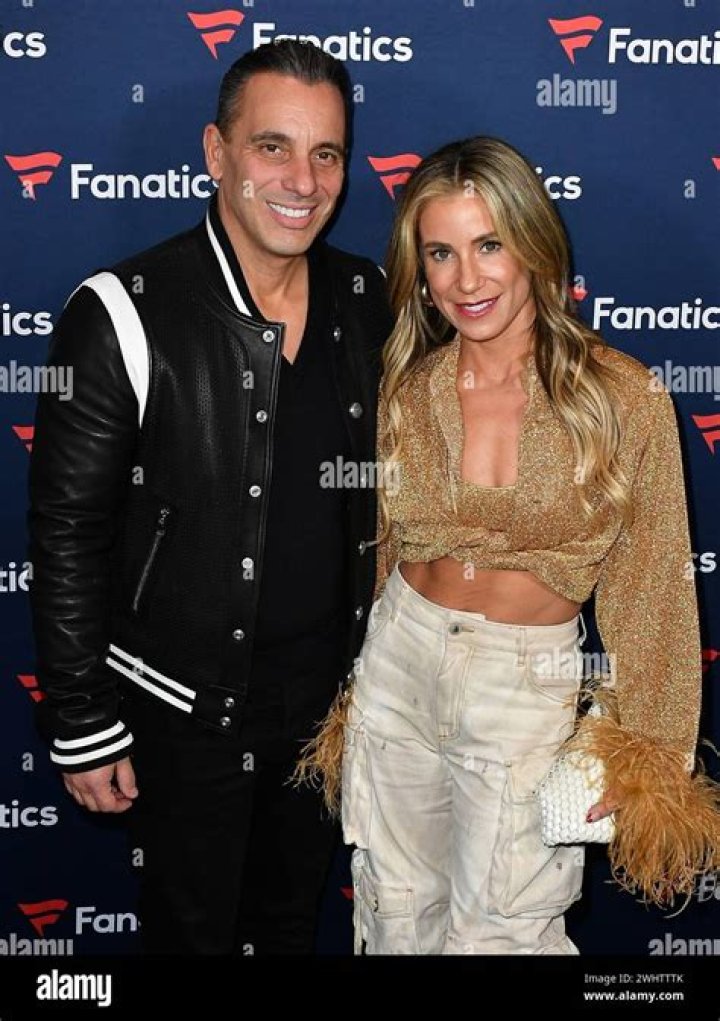 American Stand-up Comedian, Sebastian Maniscalco Married Wife Lana Gomez In 2013