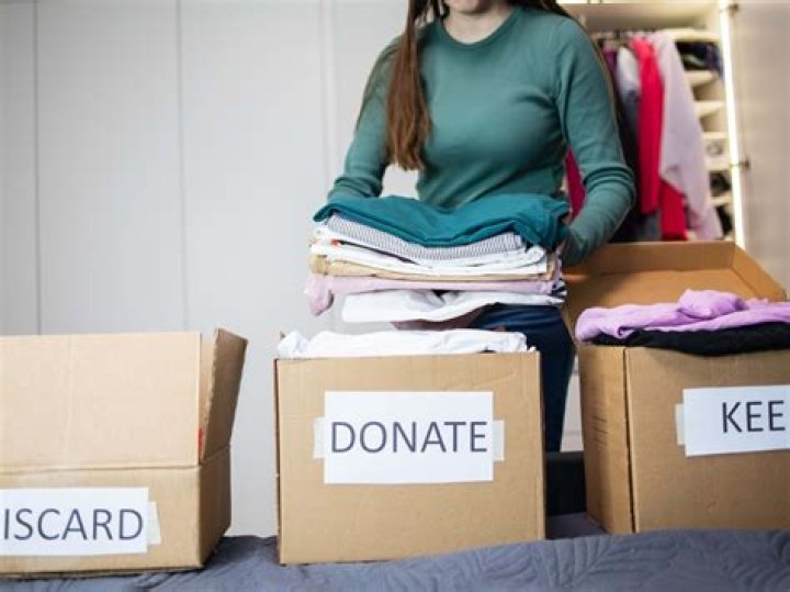 	Amy Sedaris lost weight from stress while decluttering her apartment: relatable?	