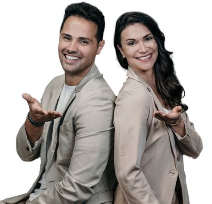 Ana Luiza Luizi - Age, Family, Bio