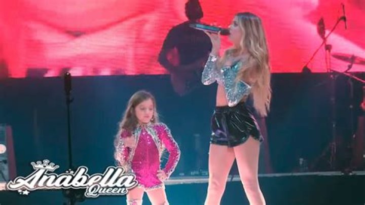 Anabella Queen - Age, Family, Bio