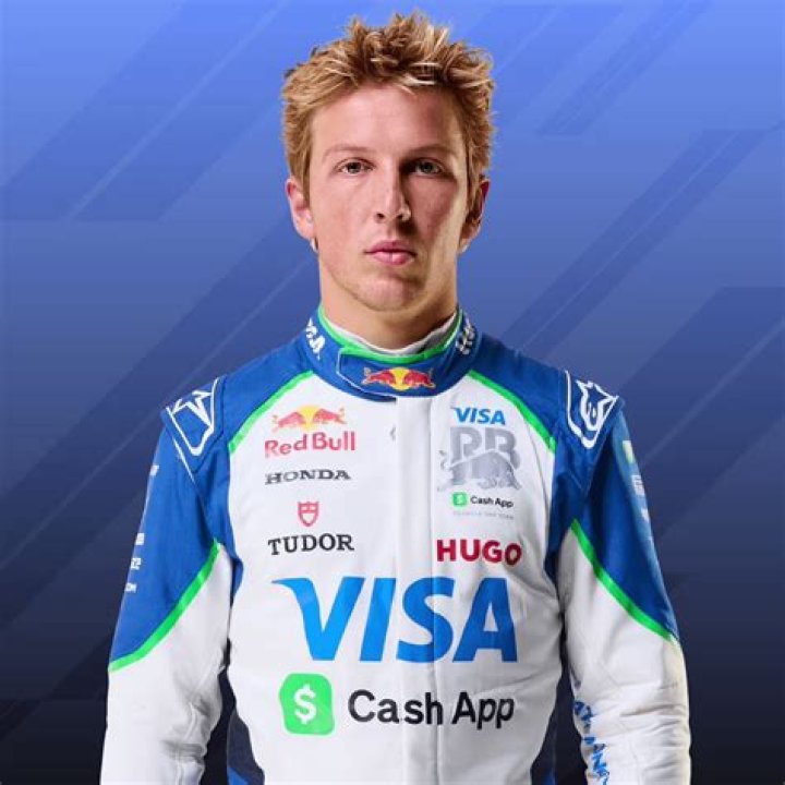 Andi Aston - Age, Family, Bio