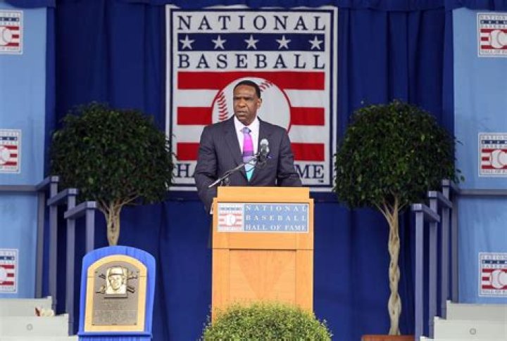 Andre Dawson Net Worth - Wiki, Age, Weight and Height, Relationships, Family, and More