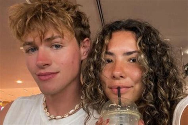 Andrea & Lewis - Members, Ages, Trivia