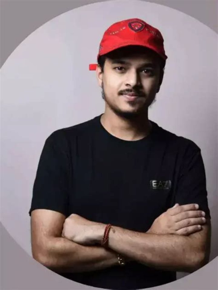 
Animesh Agarwal Height, Weight, Net Worth, Age, Birthday, Wikipedia, Who, Instagram, Biography 