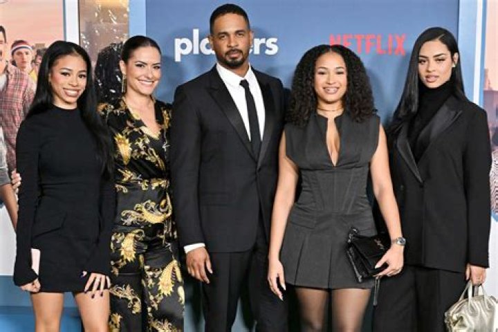 Aniya Wayans - Age, Family, Bio