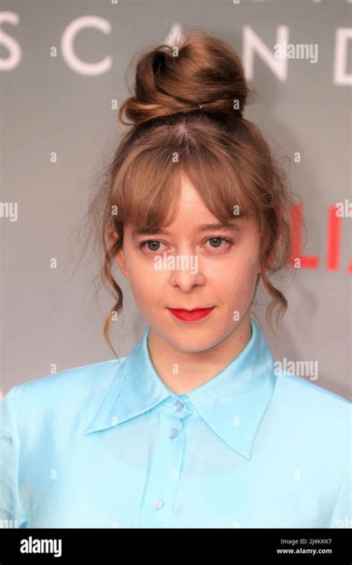 Anna_b_official - Age, Family, Bio