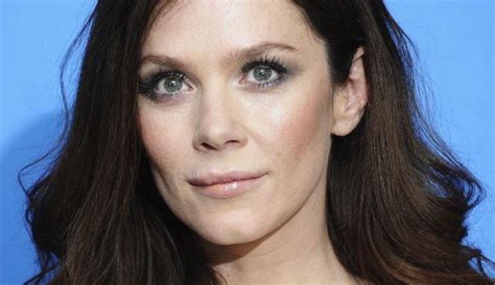 Anna Friel Height, Weight, Net Worth, Age, Birthday, Wikipedia, Who, Nationality, Biography