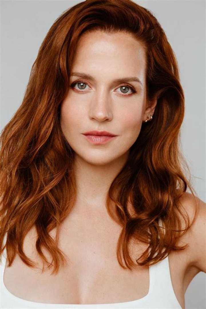 Anne Murray Bio (Wiki) 