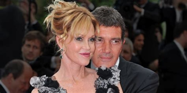 Antonio Banderas & Melanie Griffith are divorcing after 18 yrs of marriage