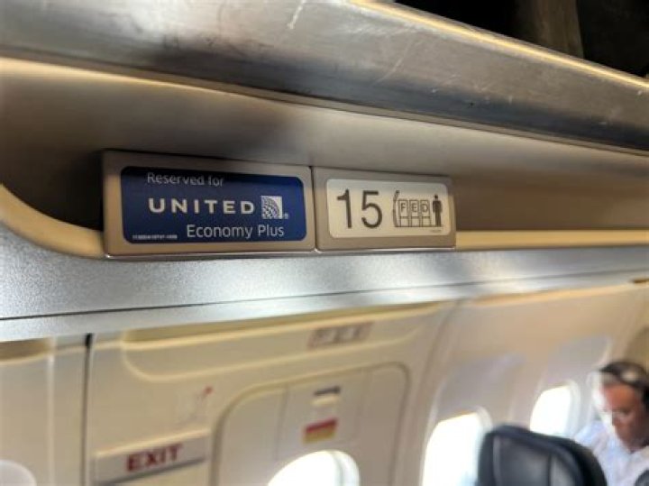Are drinks free in United Economy Plus?