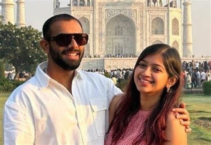 
Arjun Ashokan Height, Weight, Net Worth, Age, Birthday, Wikipedia, Who, Nationality, Biography 