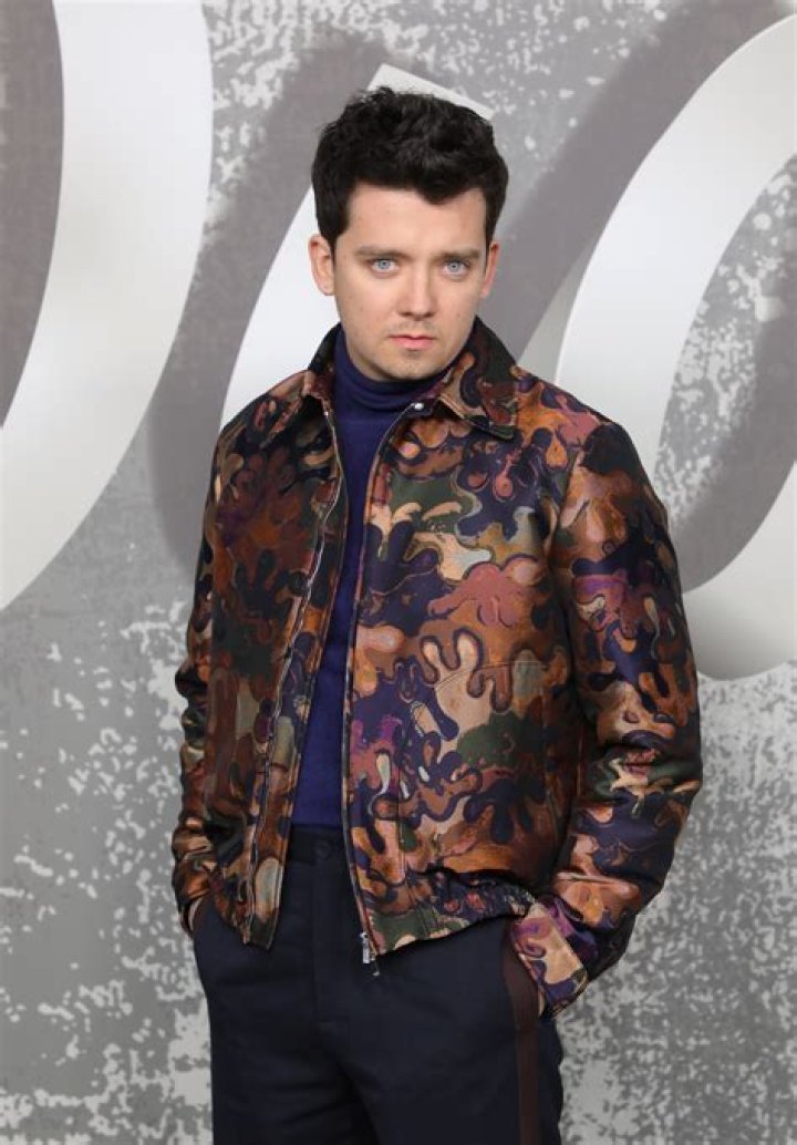 Asa Butterfield Height, Weight, Net Worth, Age, Birthday, Wikipedia, Who, Nationality, Biography