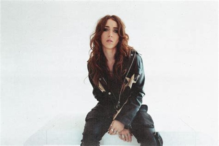 Ashley Kehoe - Age, Family, Bio