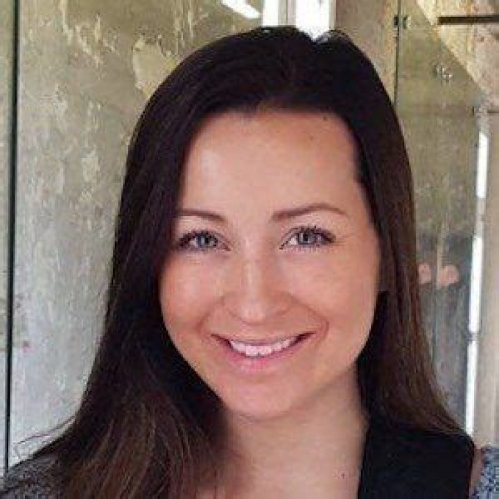 Ashley Leggat Bio (Wiki) 