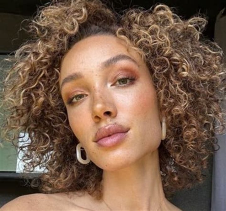 Ashley Marie Jones Wikipedia And Age: How Old Is The Model?