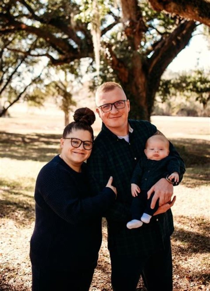 Austin Hively - Age, Family, Bio