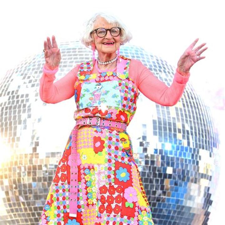 Baddie Winkle Net Worth - Wiki, Age, Weight and Height, Relationships, Family, and More