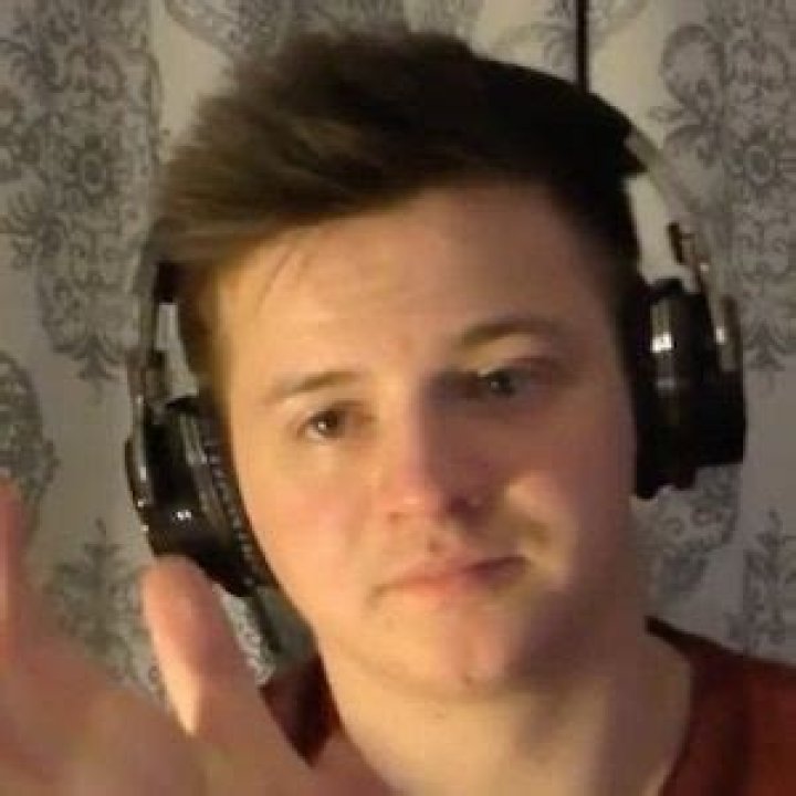 Ben Nicholls - Age, Family, Bio