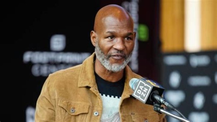 Bernard Hopkins Height, Weight, Net Worth, Age, Birthday, Wikipedia, Who, Nationality, Biography