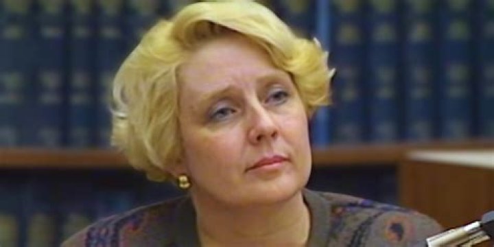 Betty Broderick jailed for shooting her ex husband Dan and his new wife; Reason for the divorce, their failed married life, children