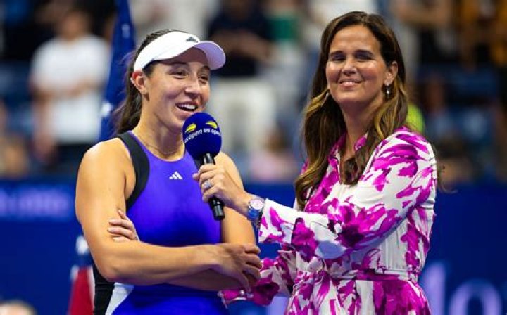 Billionaire Terry Pegula's daughter, Jessica Pegula a tennis player is dating Taylor Gahagen