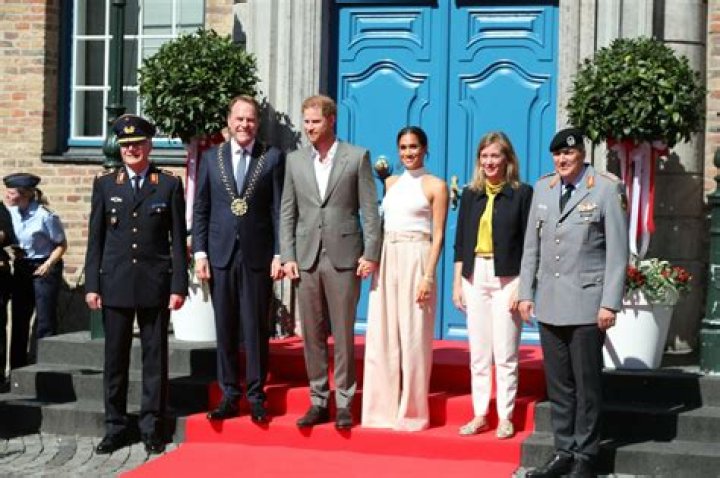 bitchy | Herzogin Meghan, Duchess of Sussex, und Prinz Harry, Duke of Sussex, bei ihrem Besuch der Invictus Games Düsseldorf 2023
