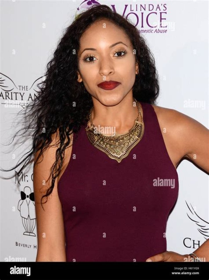 bitchy | Linda’s Voice hosts ‘BBQ and Bikinis’ benefit