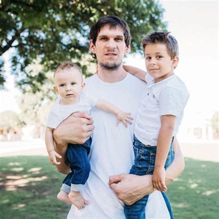Boban Marjanovic - Age, Family, Bio