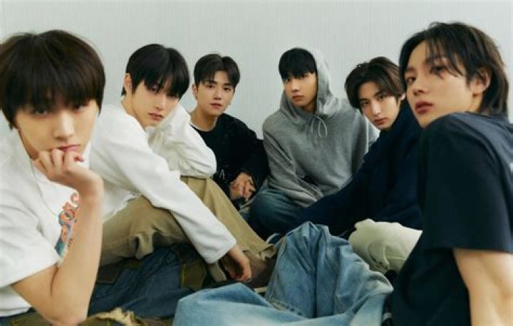 BOYS WORLD - Members, Ages, Trivia