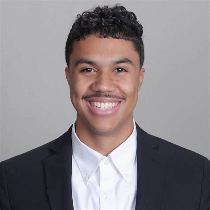 
Brandon Deshawn Johnson Facts, Age, Birthday, Wikipedia, Who, Nationality, Biography 